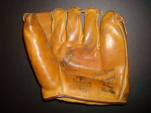 Don Mossi Nokona G23 Front